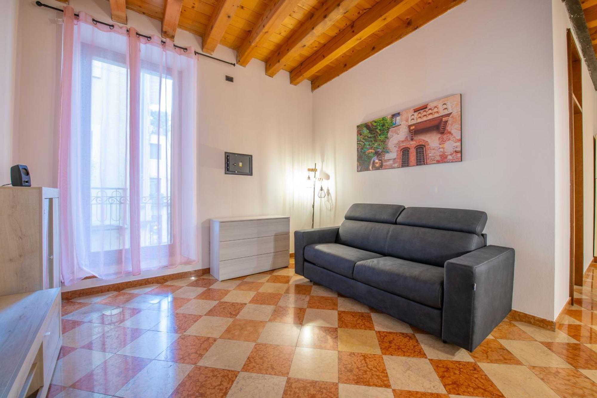 Palace Home Mazzini Verona Ngoại thất bức ảnh