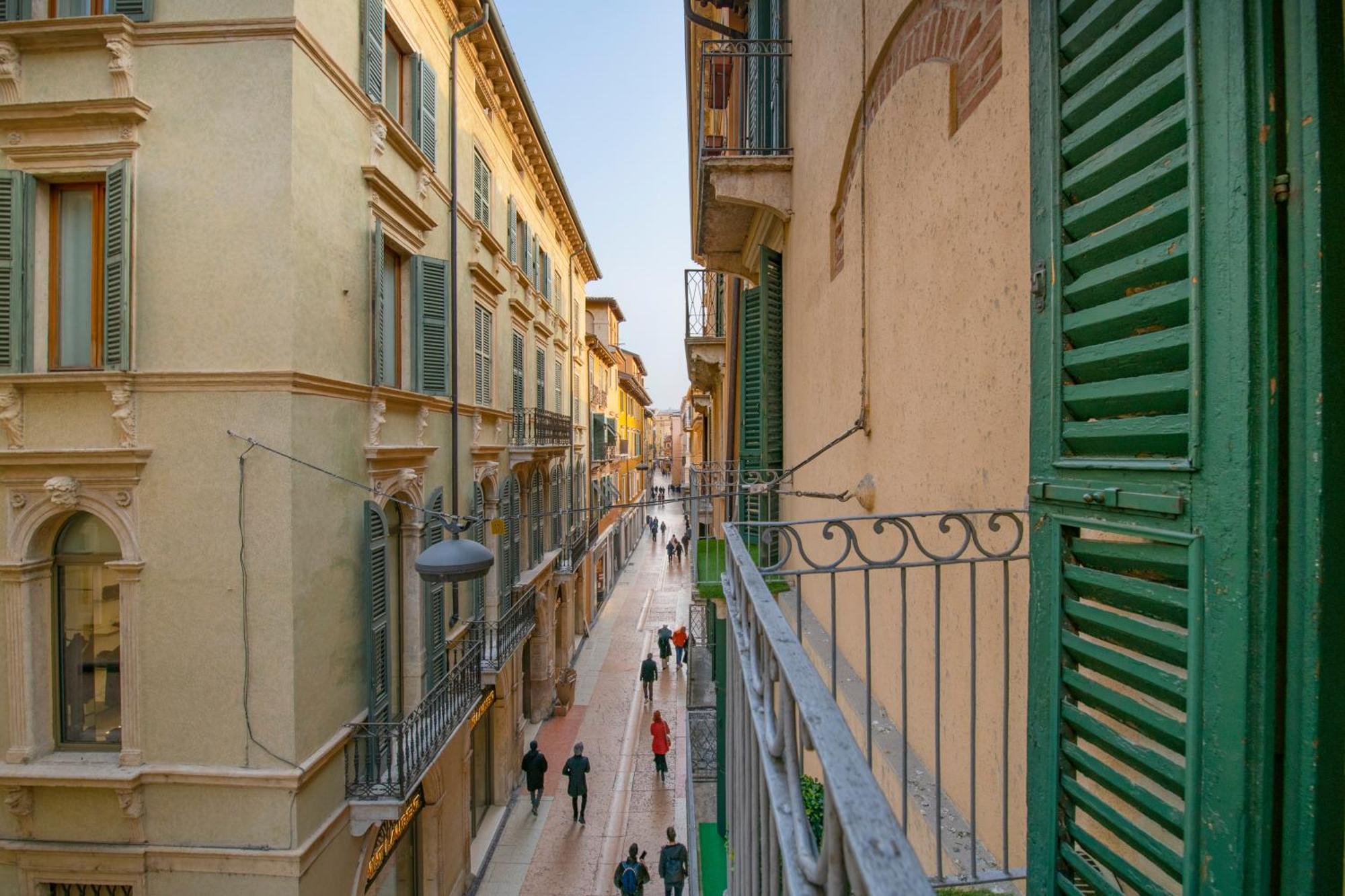 Palace Home Mazzini Verona Ngoại thất bức ảnh
