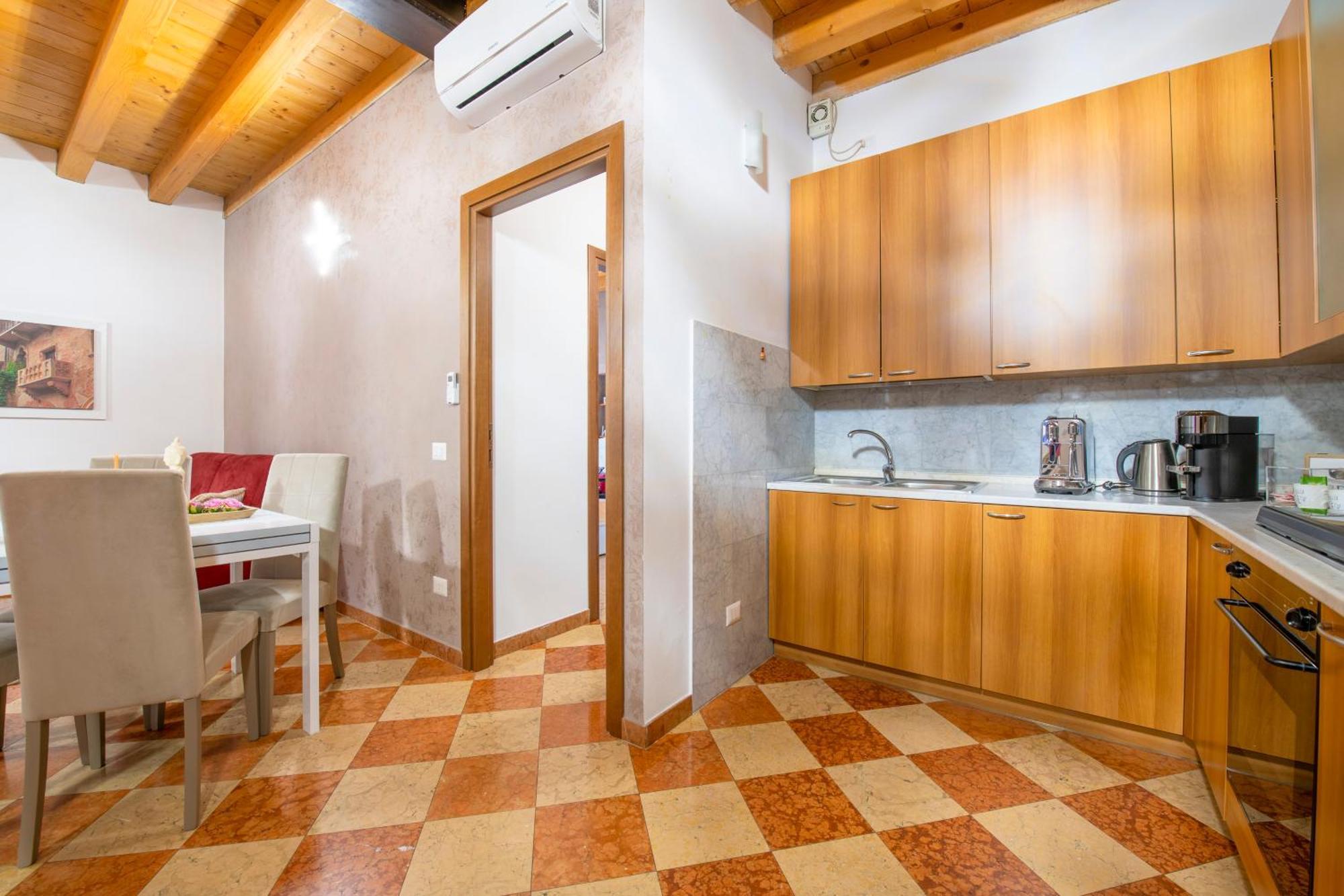 Palace Home Mazzini Verona Ngoại thất bức ảnh