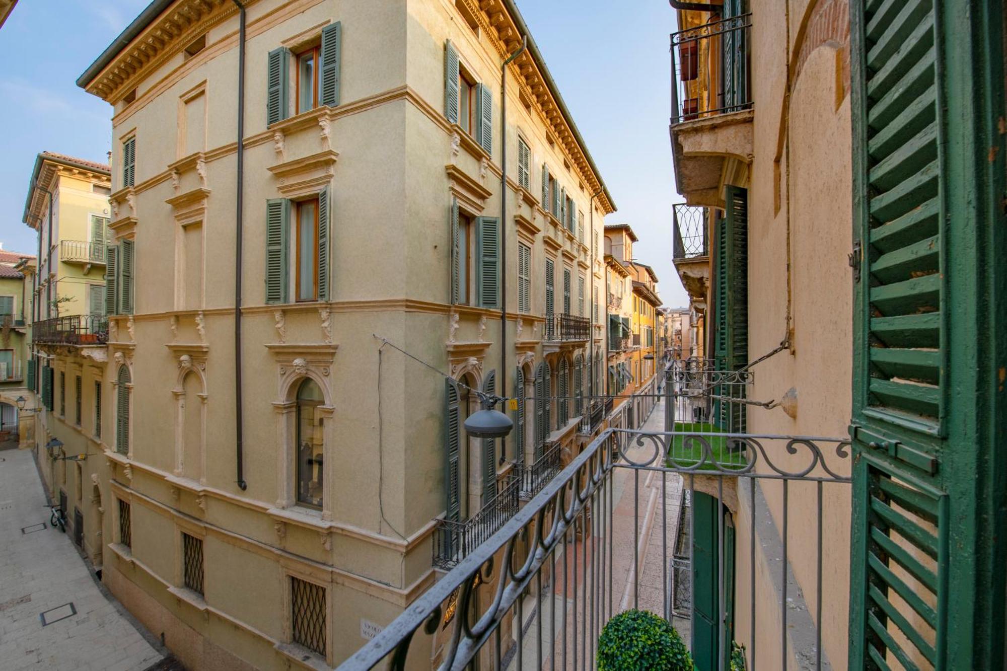 Palace Home Mazzini Verona Ngoại thất bức ảnh